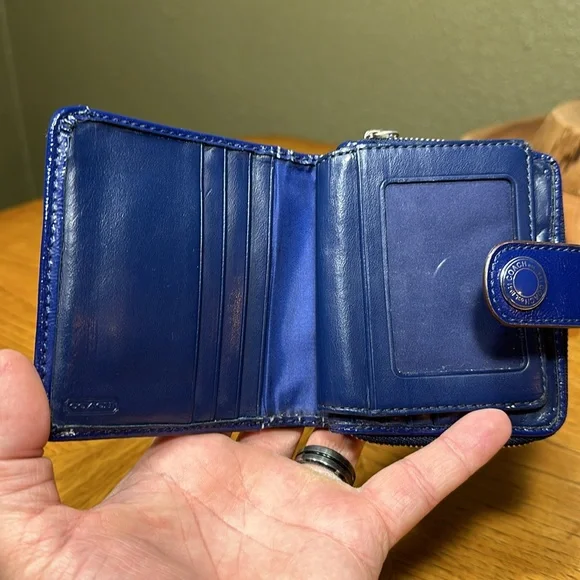 COACH Signature Tartan Snap Wallet - Picture 14 of 16